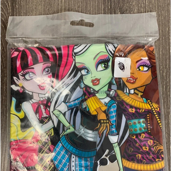 Monster High Dolls Tablecover Party Supply Plastic NOS 2011 54" x 84" Sealed - Picture 3 of 11